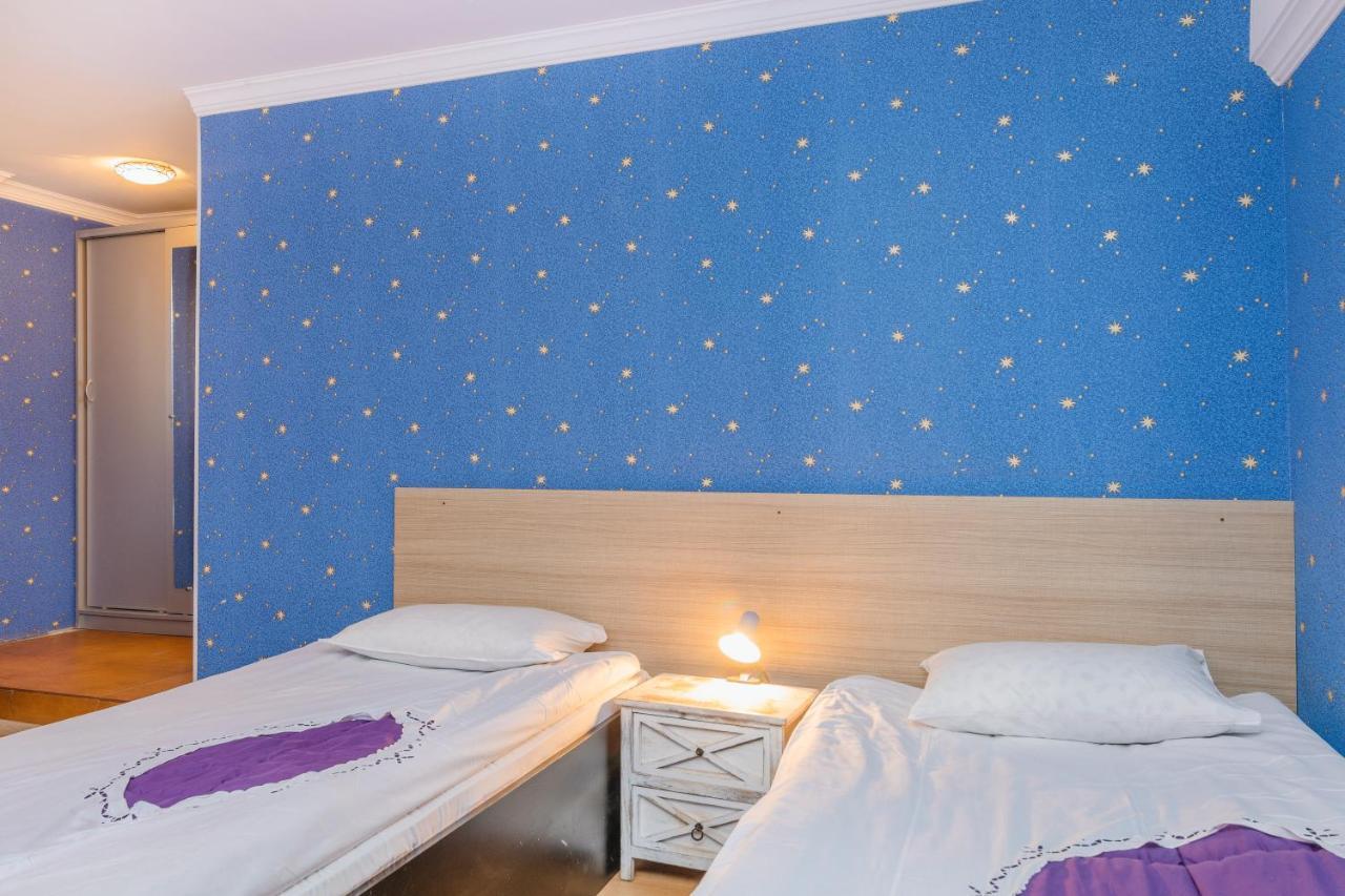Khvamli 2002 Hotell Tsageri Exteriör bild